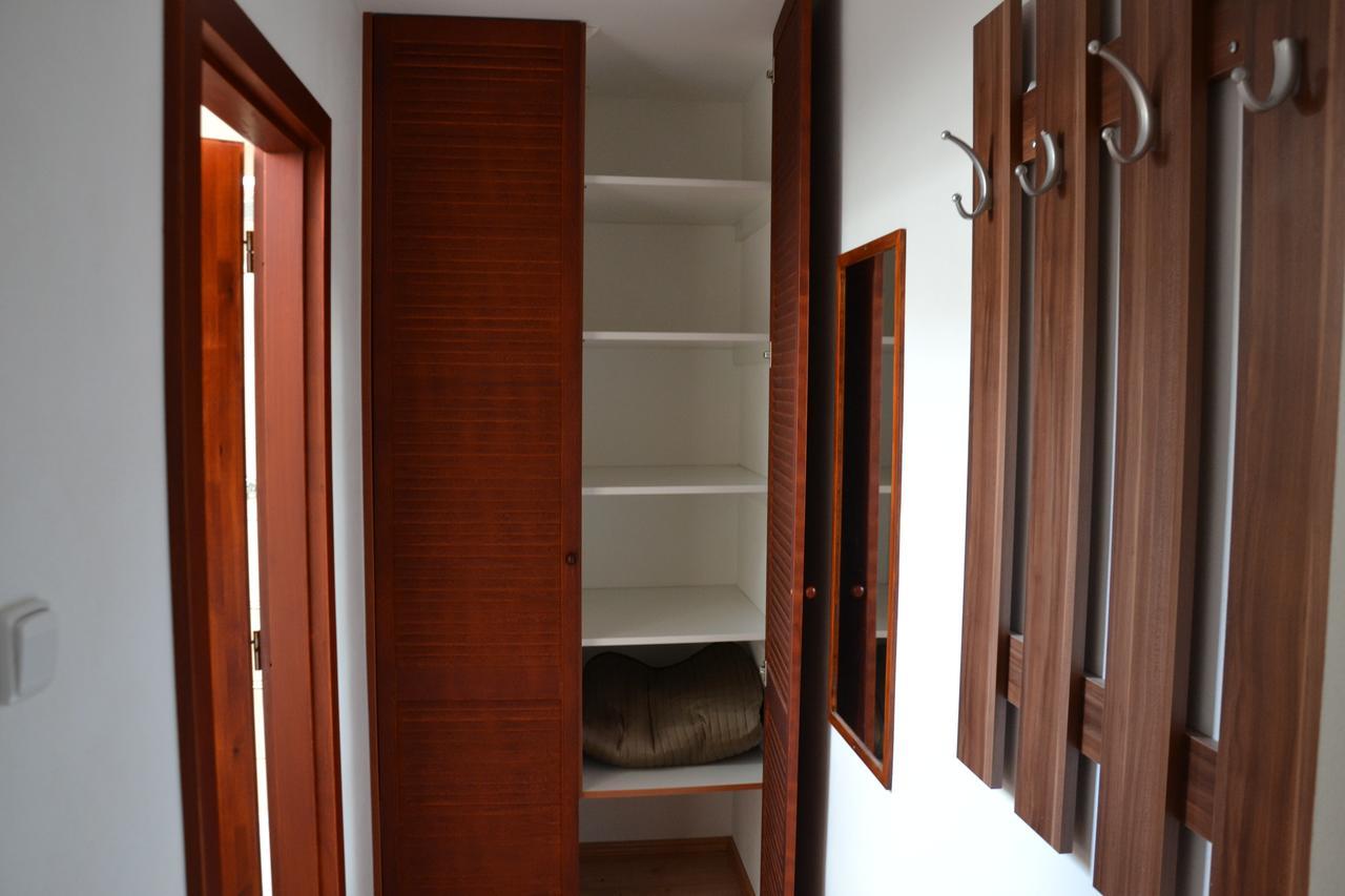 Podskalni Mlyn Hotel Ostopovice Kamer foto